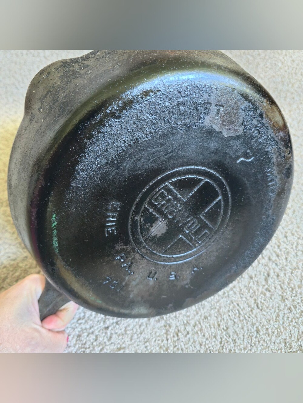 Vintage GRISWOLD Cast Iron SKILLET Frying Pan # 7 LARGE BLOCK LOGO - Ironspoon